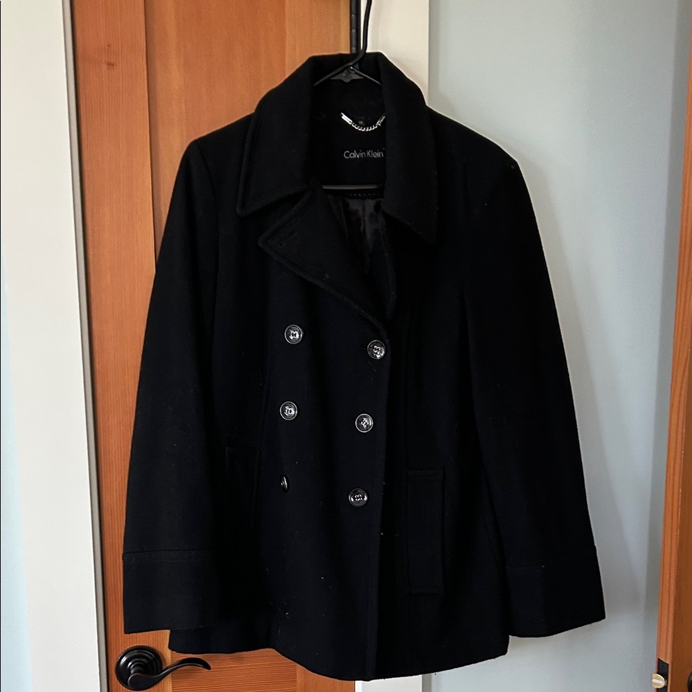 Calvin Klein Women's Elegant Black Peacoat